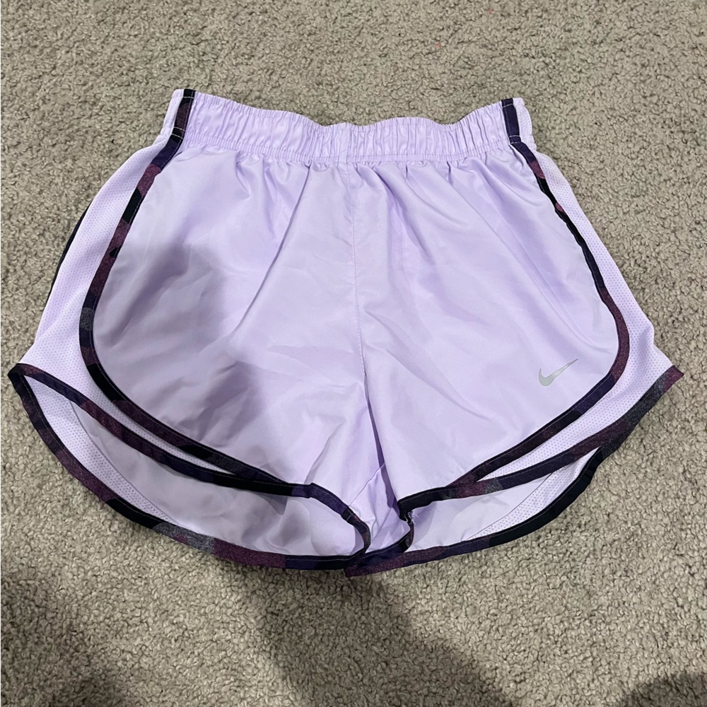 Women’s Purple Nike Tempo Shorts Size Small